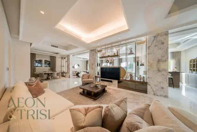 5 Bed Villa To Rent in Wildflower