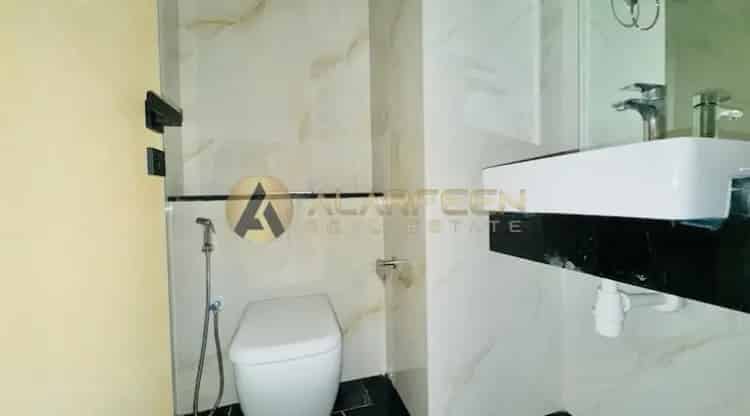 For Sale 1 Bedroom Apartment in Jumeirah Village Circle with Pool and Gym