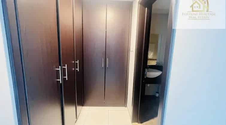 Rent Studio Apartment in Dubai Marina with Full Marina View
