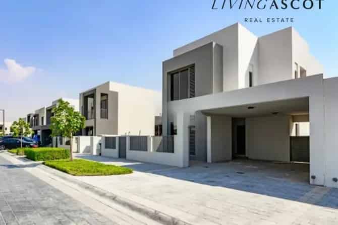 5 Bed Villa To Rent in Sidra 2