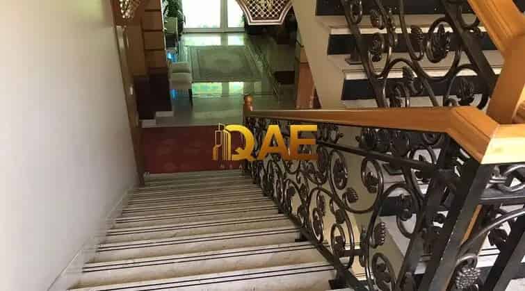 Rent 7 Bedroom Villa in Jumeirah Beach Residence Dubai Spacious Layout