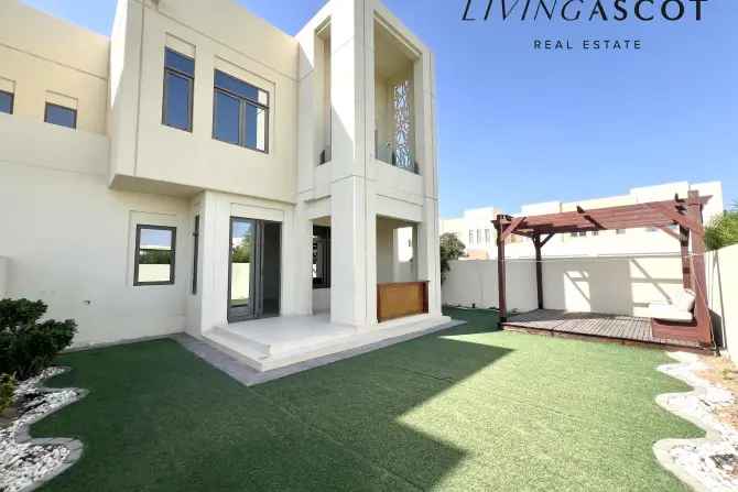 3 Bed Townhouse To Rent in Mira Oasis 3