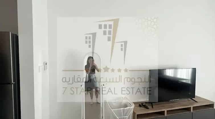 Buy 1 Bedroom Apartment in Aljada Sharjah with Great Location