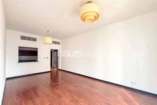 1 Bed Apartment To Rent in Green Lakes JLT All Bills Included