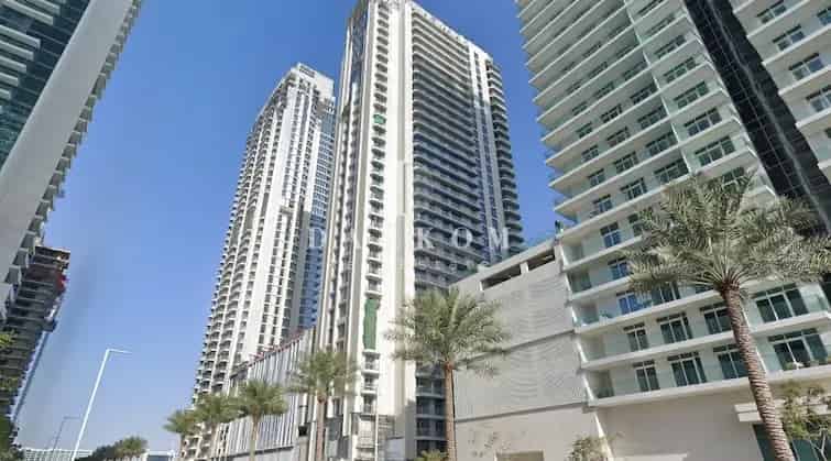 Buy 1 Bedroom Apartment in Dubai Harbour with Balcony and Road View