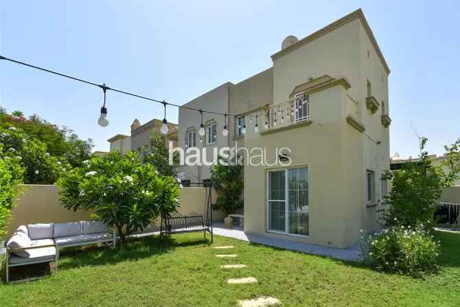 2 Bed Townhouse To Rent in Springs 11