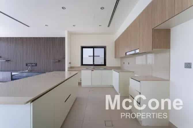 4 Bed Villa To Rent in Sidra 3