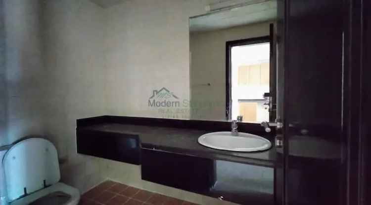 Rent 1 Bedroom Apartment in The Gardens Dubai with Modern Features
