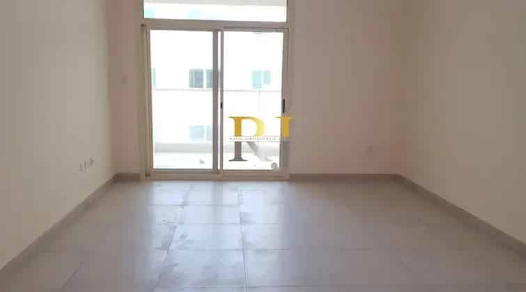 Rent 1 Bedroom Apartment in Al Karama Dubai with Gym and Pool Access