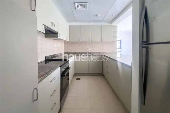 3 Bed Apartment To Rent in Al Jaz 1