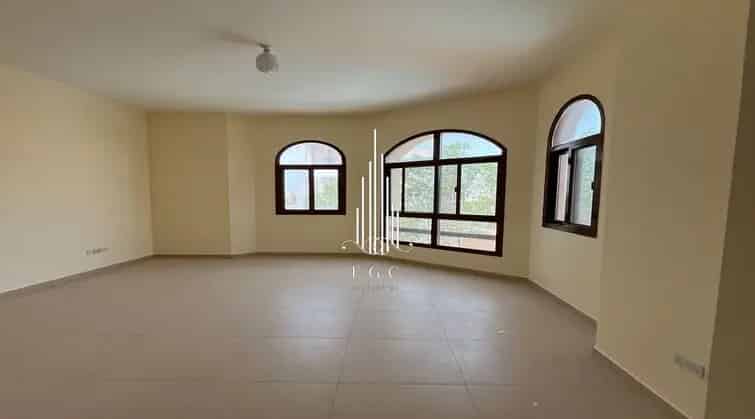 5 Bedroom 4679 Sq.Ft. Villa for Rent in Khalifa City A, Abu Dhabi