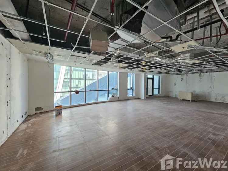 Office for rent in The Regal Tower with open layout in Dubai