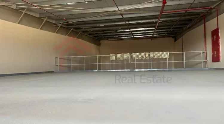 Rent Warehouse in Sharjah with Mezzanine and Easy Truck Access