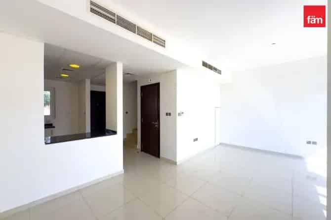 3 Bed Townhouse To Rent in Amazonia