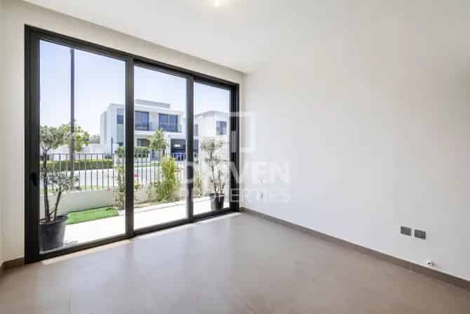 4 Bed Villa To Rent in Sidra 3