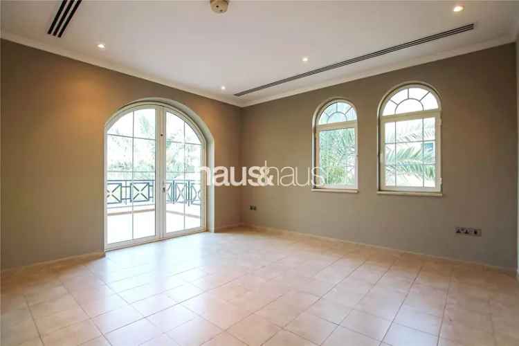 4 Bedroom Villa To Rent
