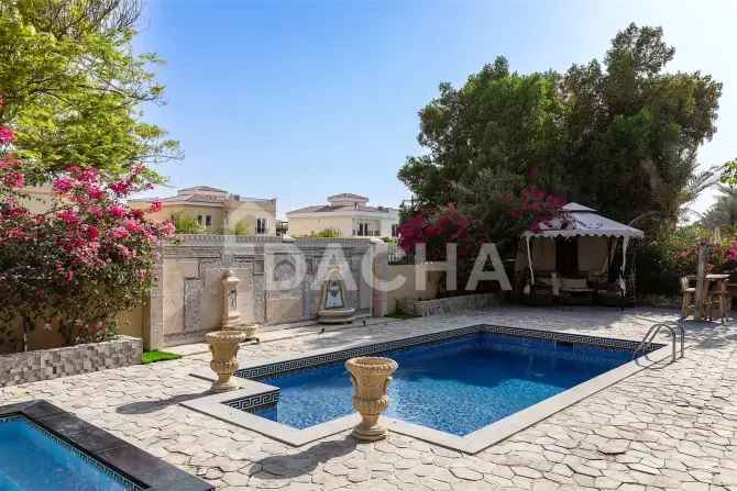 5 Bed Villa To Rent in Ponderosa