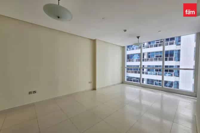 3 Bed Apartment To Rent in 23 Marina