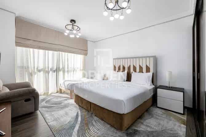 4 Bed Apartment For Sale in Murjan 3