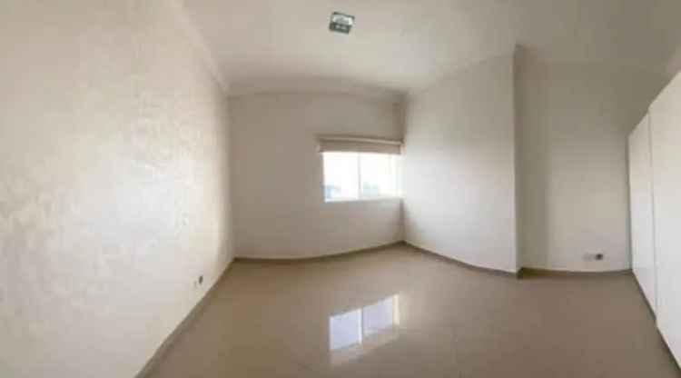 4 Bedroom 4500 Sq.Ft. Penthouse for Sale in Al Majaz, Sharjah