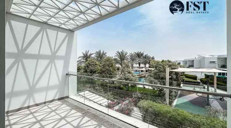 Rent 4 Bedroom Townhouse in Arabella Mudon Dubai with Pool and Playground