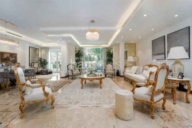 5 Bed Villa For Sale in Green Community Motor City