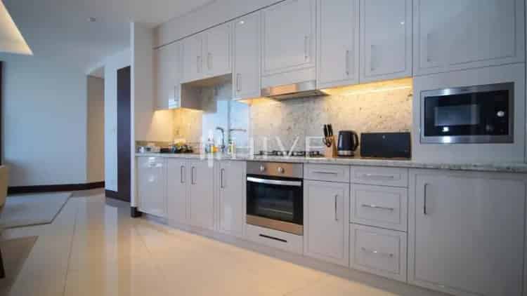 All Bills Cleaning Included 2 Bedroom Open Kitchen