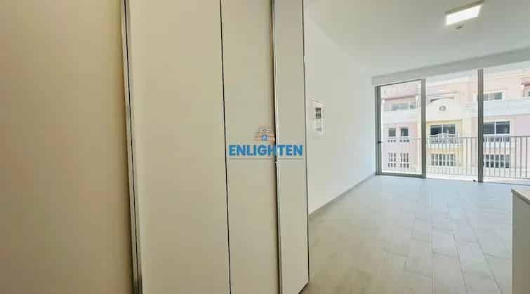 Buy Apartment in Jumeirah Village Circle Offering Modern Features