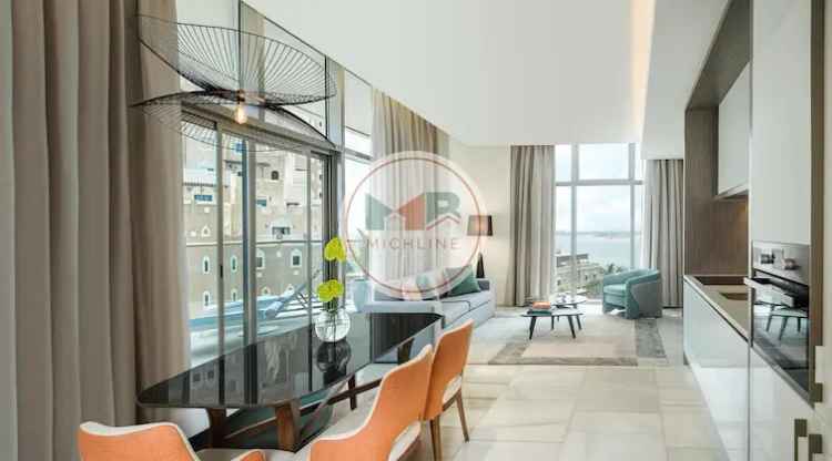 3 Bedroom 1900 Sq.Ft. Apartment for Sale in The Crescent, Palm Jumeirah, Dubai