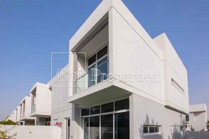 3 Bed Townhouse For Sale in Arabella 1
