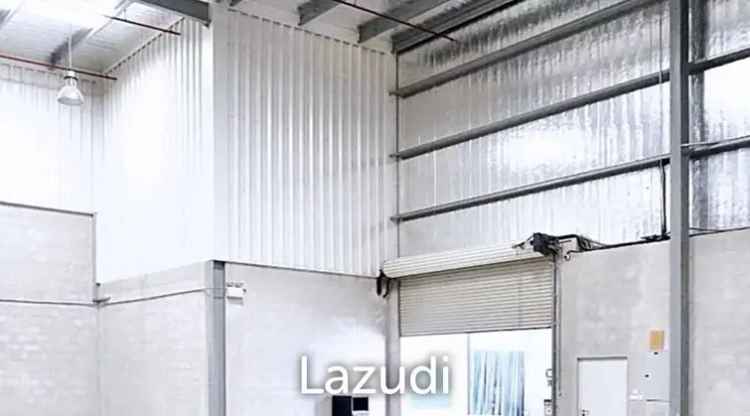 Rent Warehouse with High Ceiling in Dubai Industrial Park