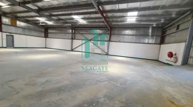 30000 Sq.Ft. Warehouse  for Sale in Al Quoz Industrial Area, Al Quoz, Dubai