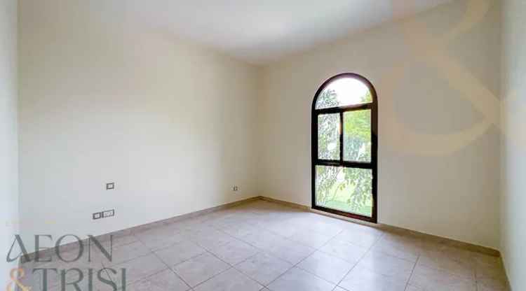 4 Bedroom 3350 Sq.Ft. Villa for Rent in Naseem, Mudon, Dubai