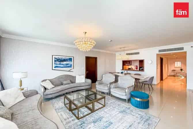 3 Bed Apartment To Rent in Boulevard Point