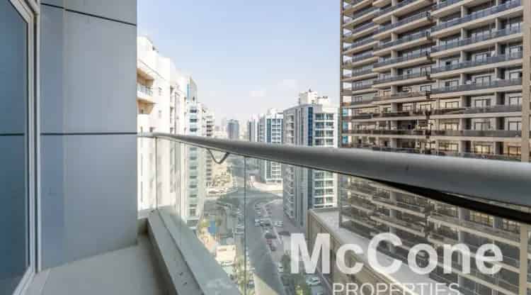 1 Bedroom 742 Sq.Ft. Apartment for Sale in UniEstate Sports Tower, Dubai Sports City, Dubai