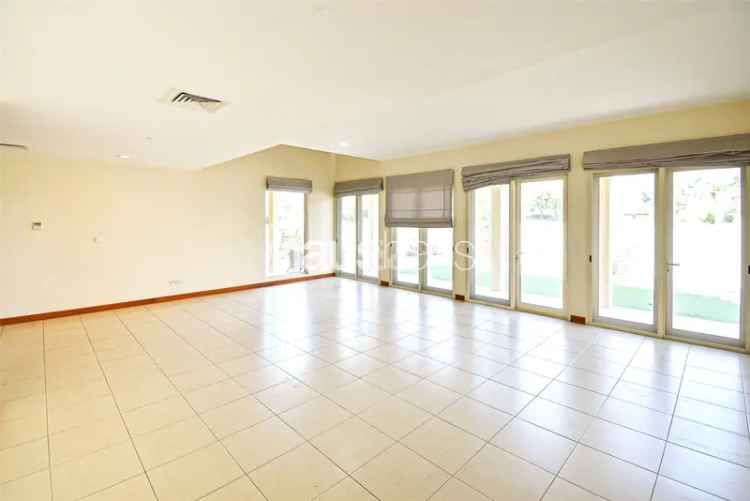 5 Bedroom Villa To Rent