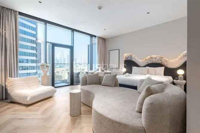 Studio Apartment For Sale in Marquise Square Tower