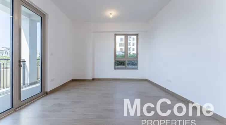 Rent Luxury 2 Bedroom Apartment in Jumeirah Beach Residence with Sea Views