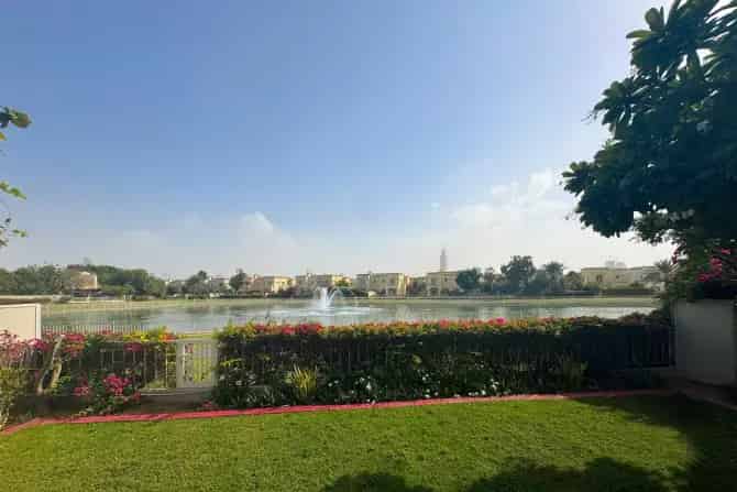 2 Bed Townhouse To Rent in Springs 11