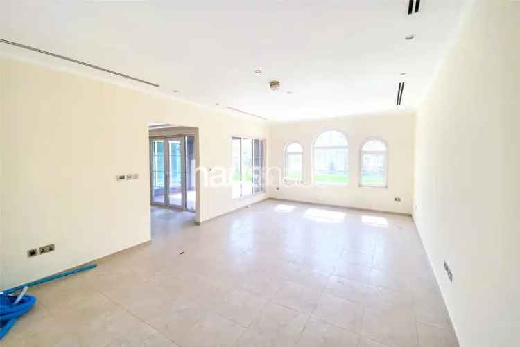 3 Bedroom Villa To Rent