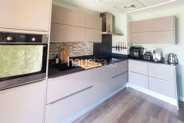 2 Bedroom Townhouse To Rent