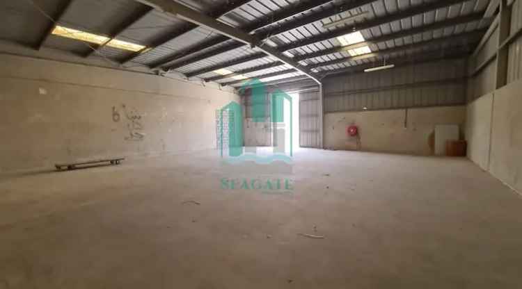 3000 Sq.Ft. Warehouse  for Rent in Al Quoz Industrial Area, Al Quoz, Dubai