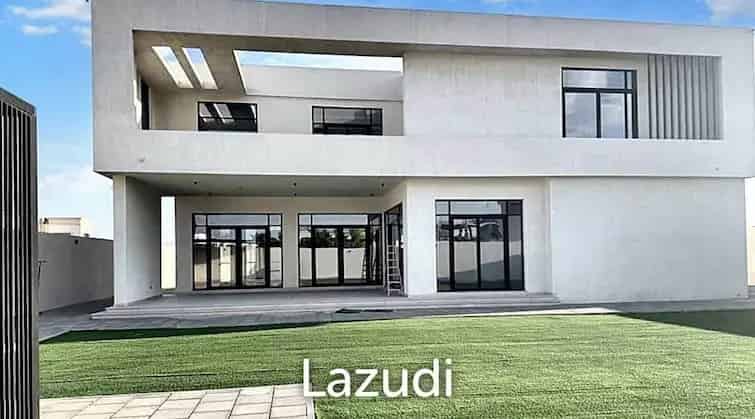 Luxury 5 Bedroom Villa for Rent in Nad Al Sheba Dubai