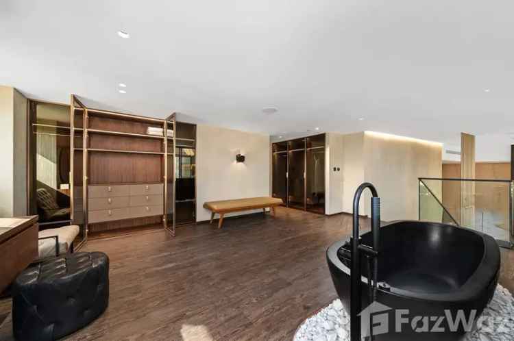 2 Bedroom Penthouse for rent at Rimal 2