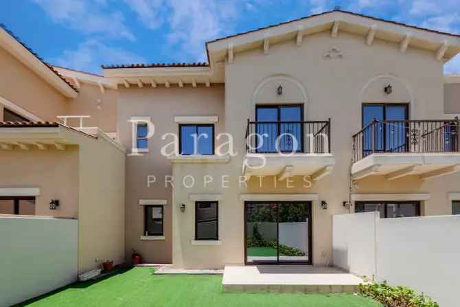 3 Bed Townhouse For Sale in Mira 3