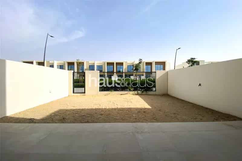 3 Bedroom Townhouse To Rent
