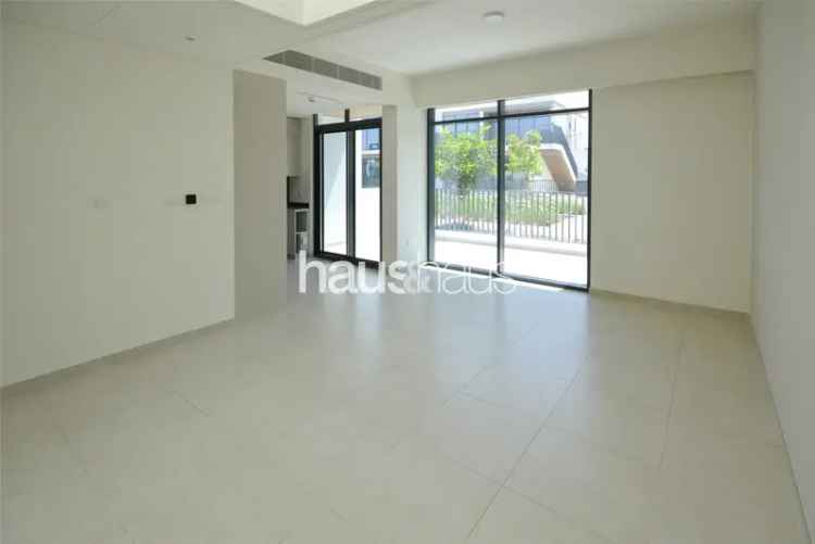 3 Bedroom Villa To Rent