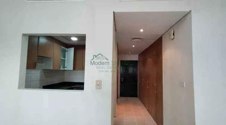 Rent Studio Apartment in The Gardens Dubai with Modern Amenities