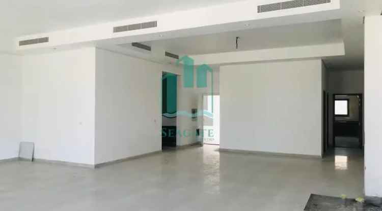 4 Bedroom 5100 Sq.Ft. Villa for Rent in Jumeirah 1, Jumeirah, Dubai