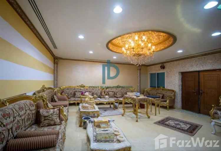 Buy Villa in Al Barsha 3 with 8 Bedrooms and 7 Bathrooms